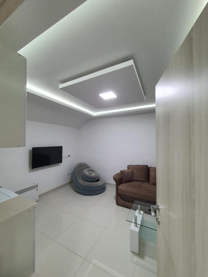 Apartman Tolosi 2 Podgorica Exterior photo